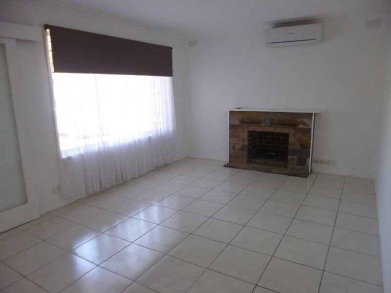 21 Lurline Street, Cranbourne VIC 3977