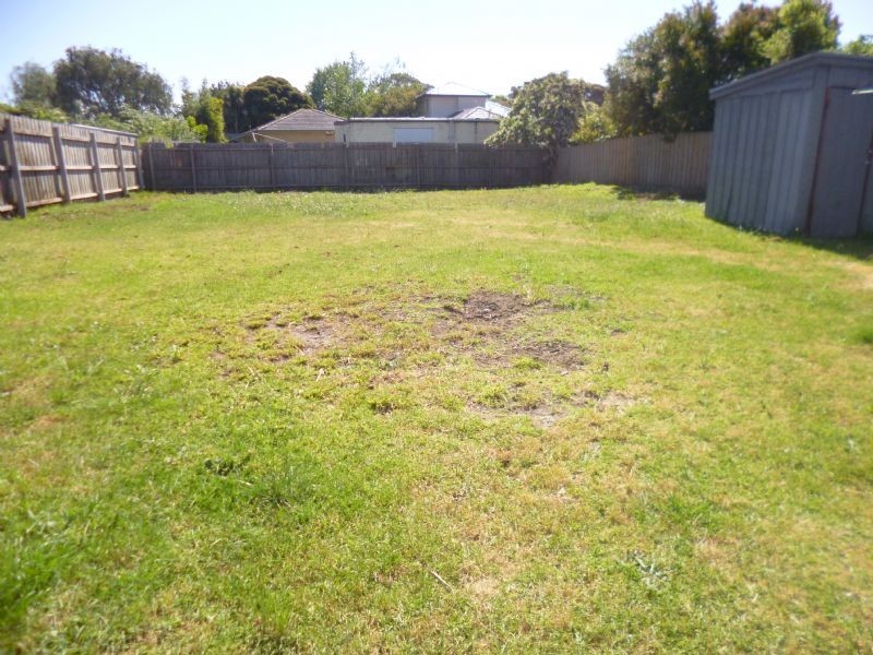 21 Lurline Street, Cranbourne VIC 3977