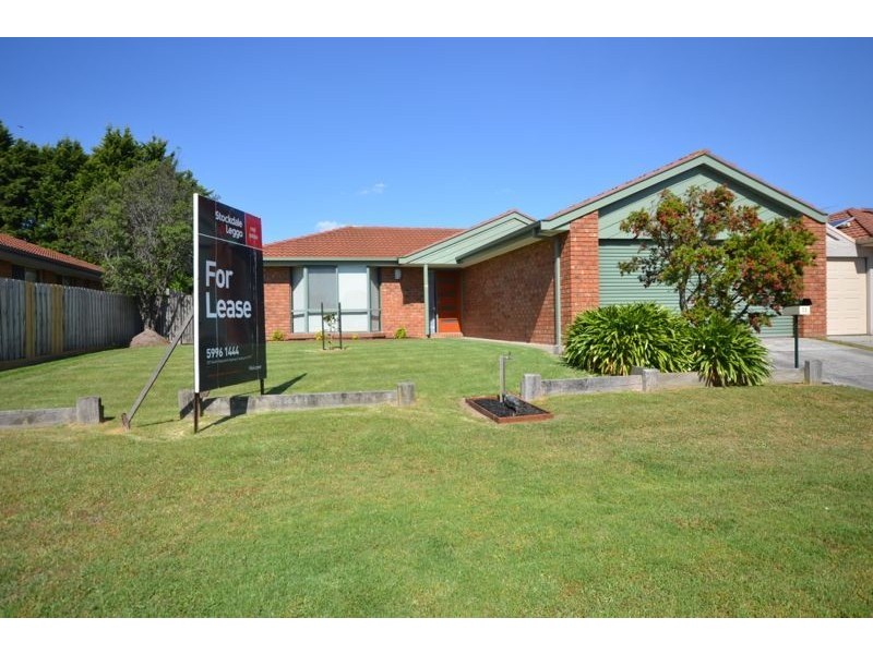 23 Samantha Crescent, Cranbourne North VIC 3977
