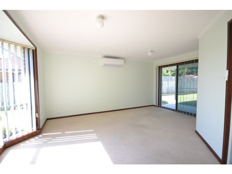 23 Samantha Crescent, Cranbourne North VIC 3977