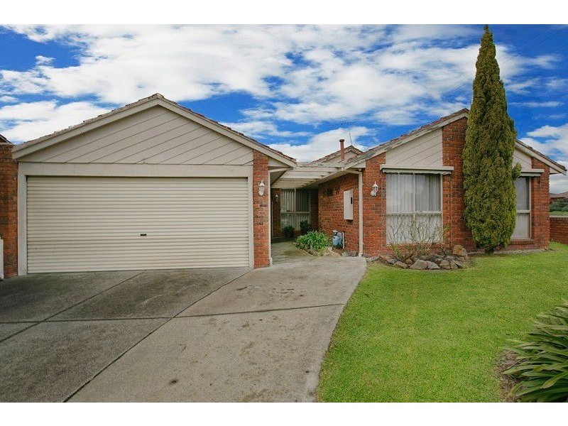 173 Courtenay Avenue, Cranbourne North VIC 3977