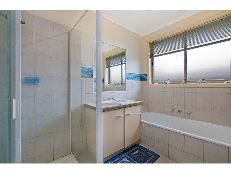 173 Courtenay Avenue, Cranbourne North VIC 3977