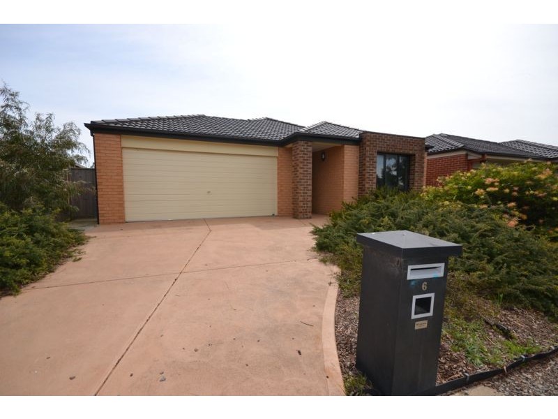 6 Wodalla Place, Lyndhurst VIC 3975