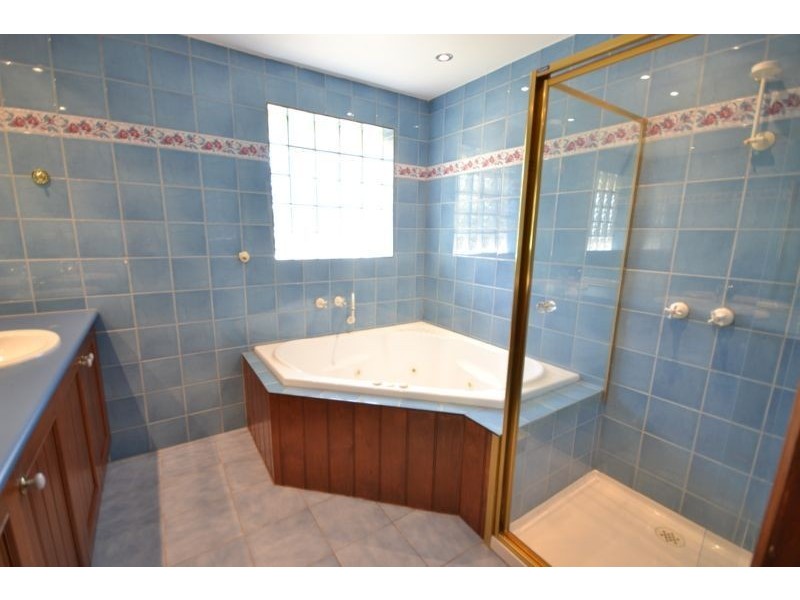 35-37 Worthing Road, Cranbourne VIC 3977