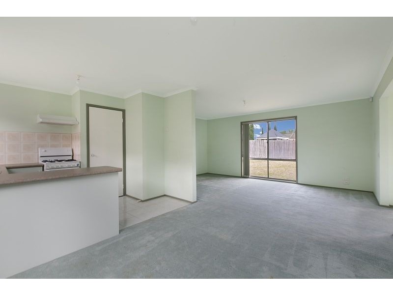 22 Norman Place, Narre Warren VIC 3805