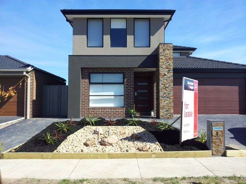 4 Pedigree Grove, Cranbourne East VIC 3977