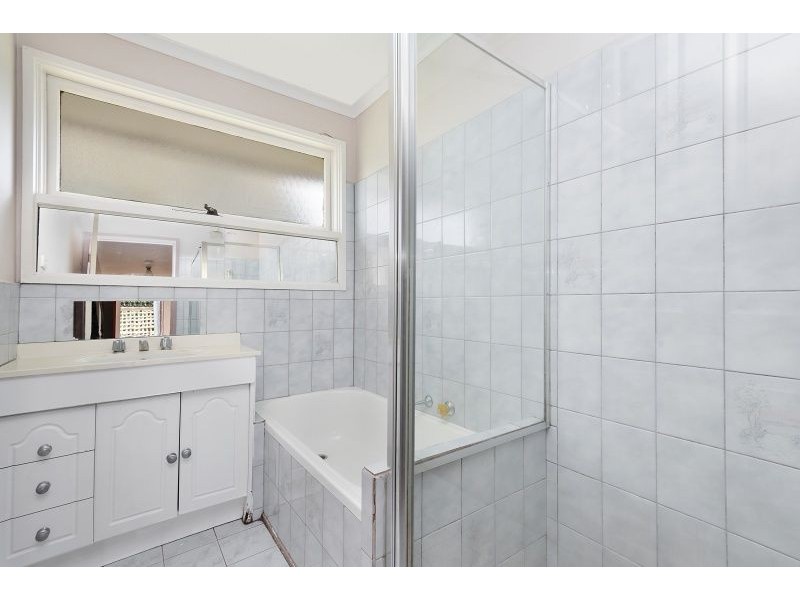 6 Monahans Road, Cranbourne VIC 3977