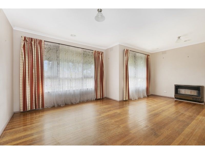 6 Monahans Road, Cranbourne VIC 3977