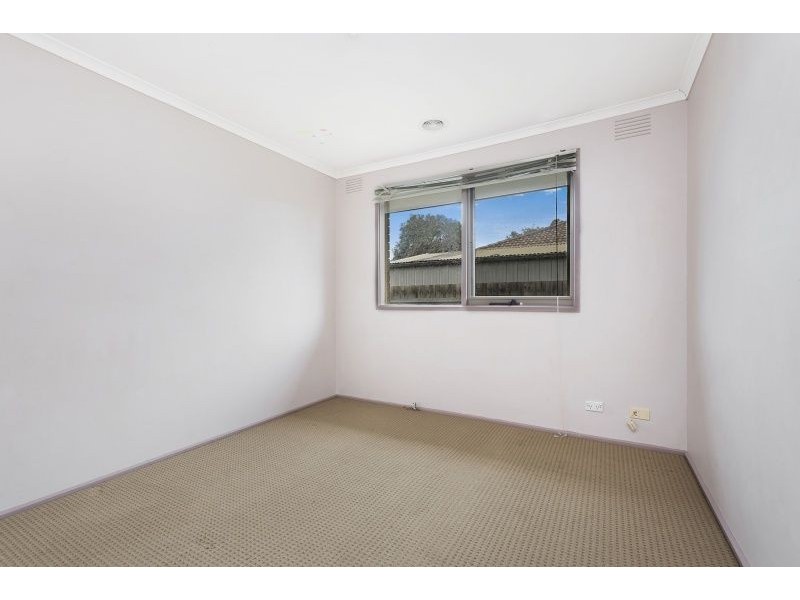 6 Monahans Road, Cranbourne VIC 3977