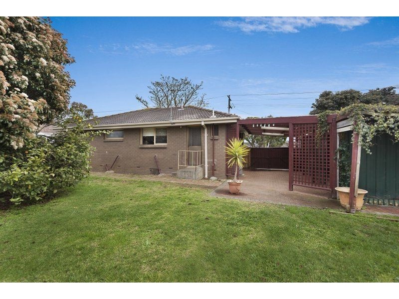 6 Monahans Road, Cranbourne VIC 3977