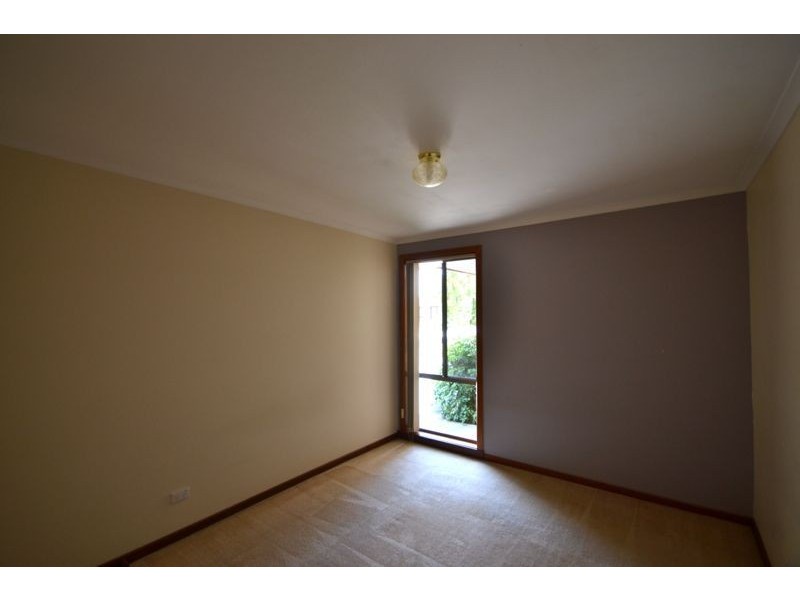 2/14 Normanby Street, Cranbourne VIC 3977