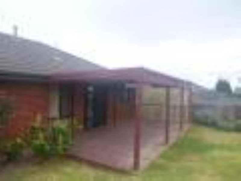 15 ARTISTS CRESCENT, Narre Warren South VIC 3805