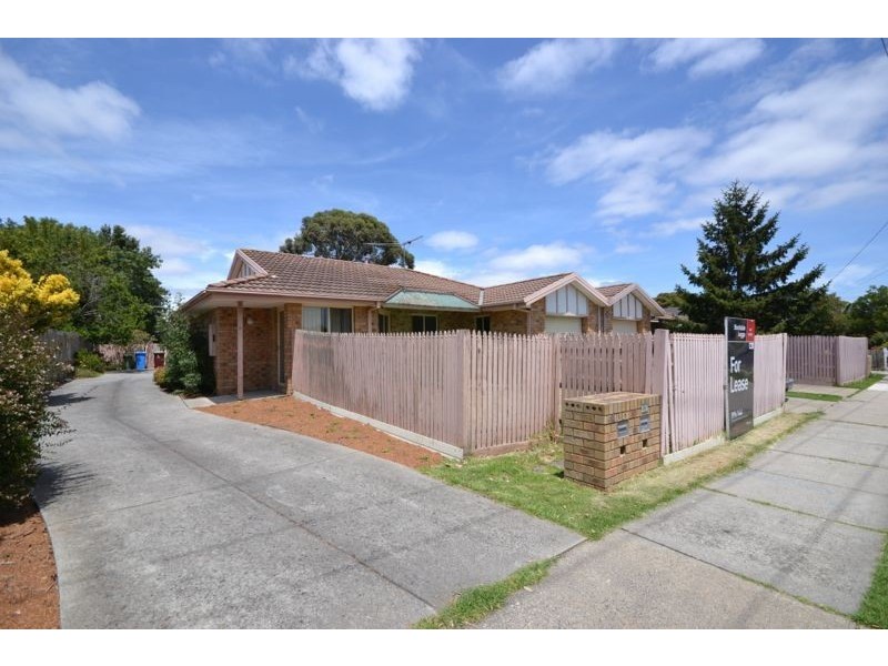 1/38 Cranbourne Drive, Cranbourne VIC 3977