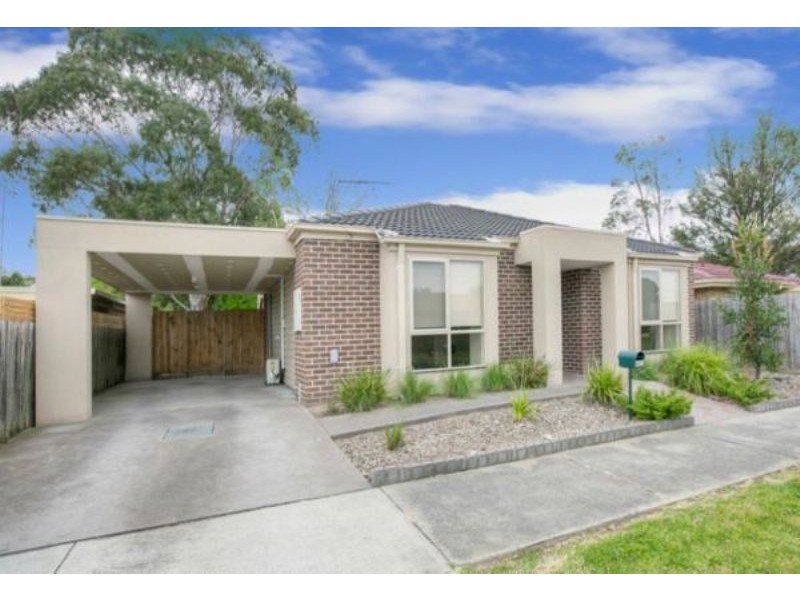 7 Macey Street, Cranbourne VIC 3977