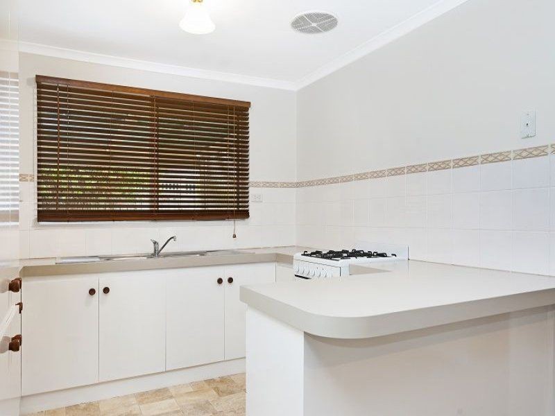 27 Wentworth Street, Cranbourne North VIC 3977