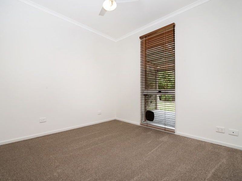 27 Wentworth Street, Cranbourne North VIC 3977