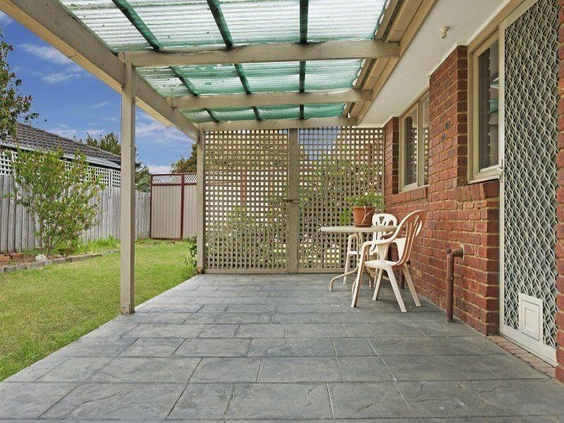 27 Wentworth Street, Cranbourne North VIC 3977