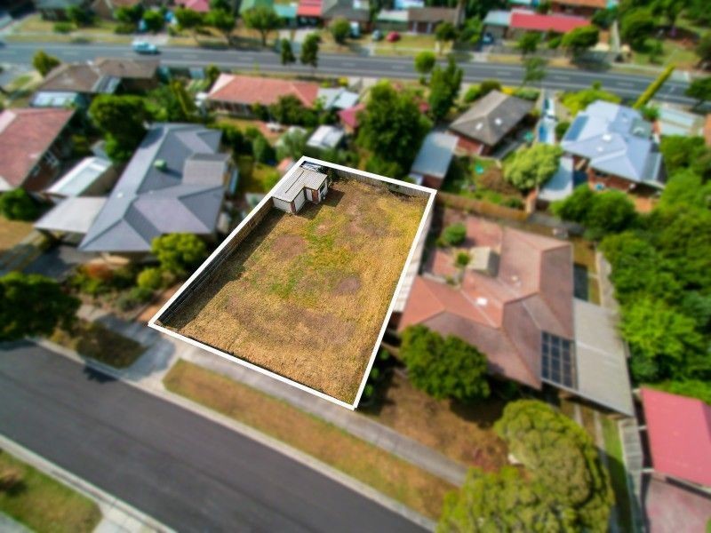 7 Mahon Crescent, Narre Warren VIC 3805