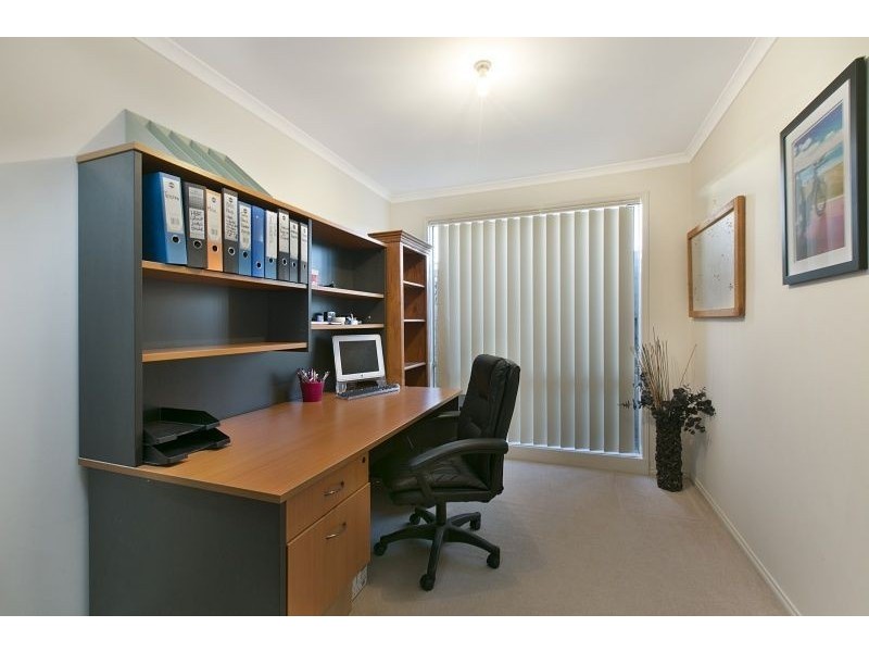 46 Stephellen Way, Cranbourne West VIC 3977