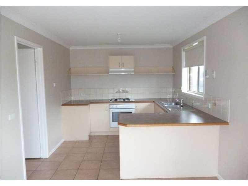 1/25 Coriyule Court, Cranbourne North VIC 3977