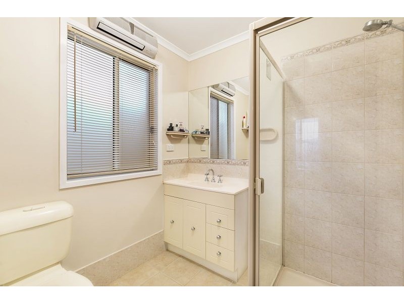 51 Bernborough Avenue, Cranbourne West VIC 3977
