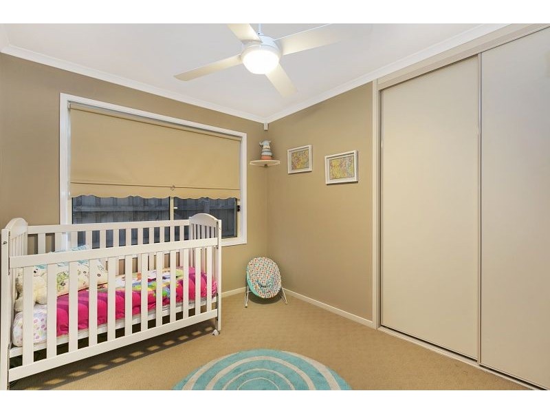 51 Bernborough Avenue, Cranbourne West VIC 3977