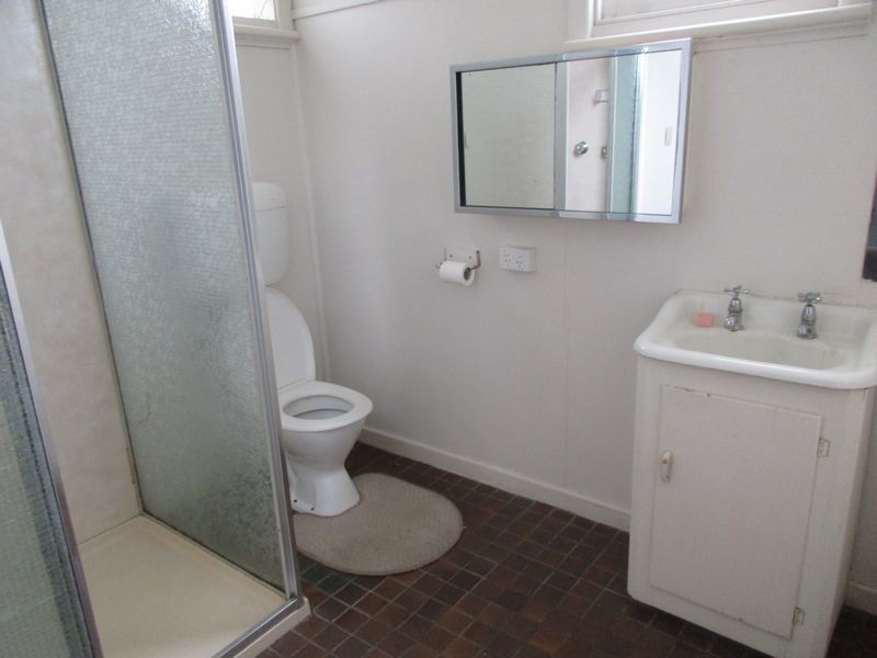 13 Moores Road, Clyde VIC 3978