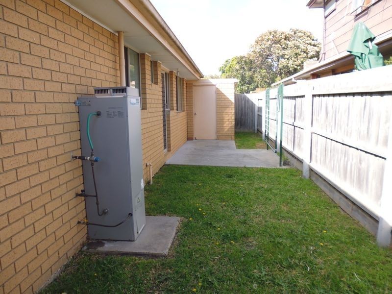 1/24 Latrobe Street, Cranbourne VIC 3977