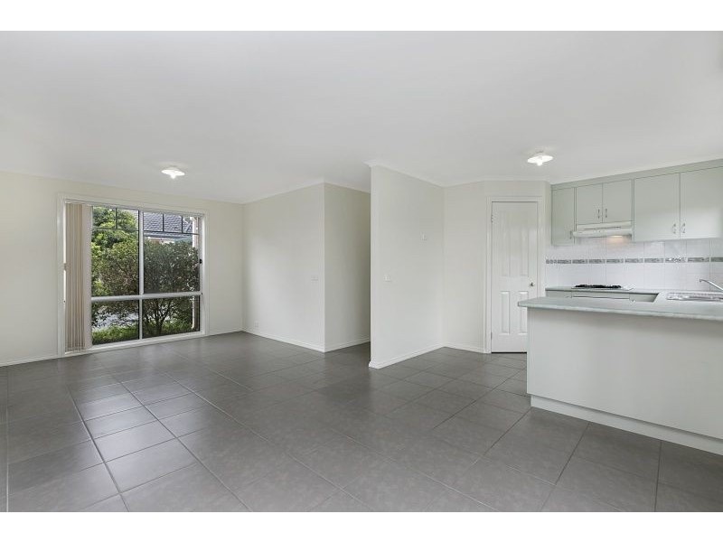 2/245-247 Monahans Road, Cranbourne West VIC 3977