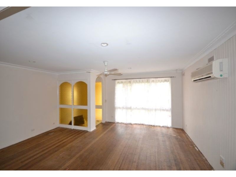 11 Marklin Street, Cranbourne VIC 3977