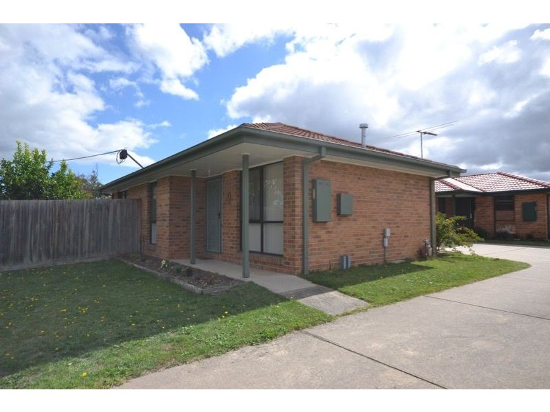 1/1 Duff Street, Cranbourne VIC 3977