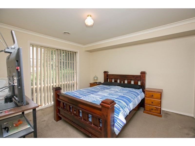 5 Glade Court, Cranbourne VIC 3977