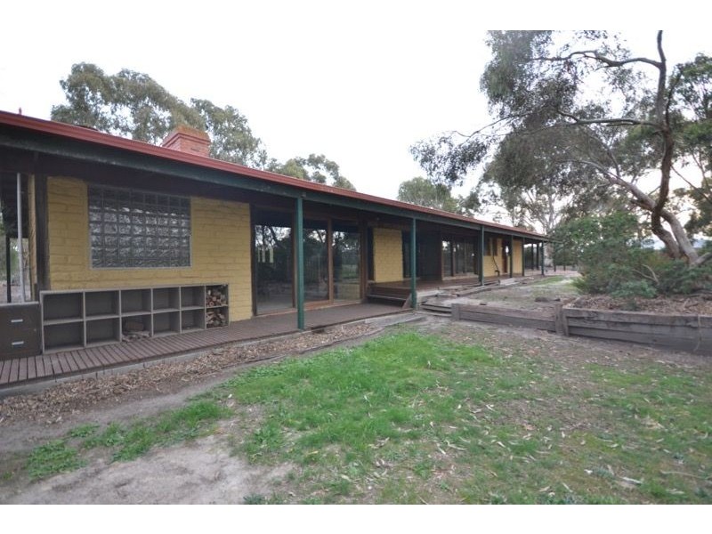 75 Browns Road, Devon Meadows VIC 3977