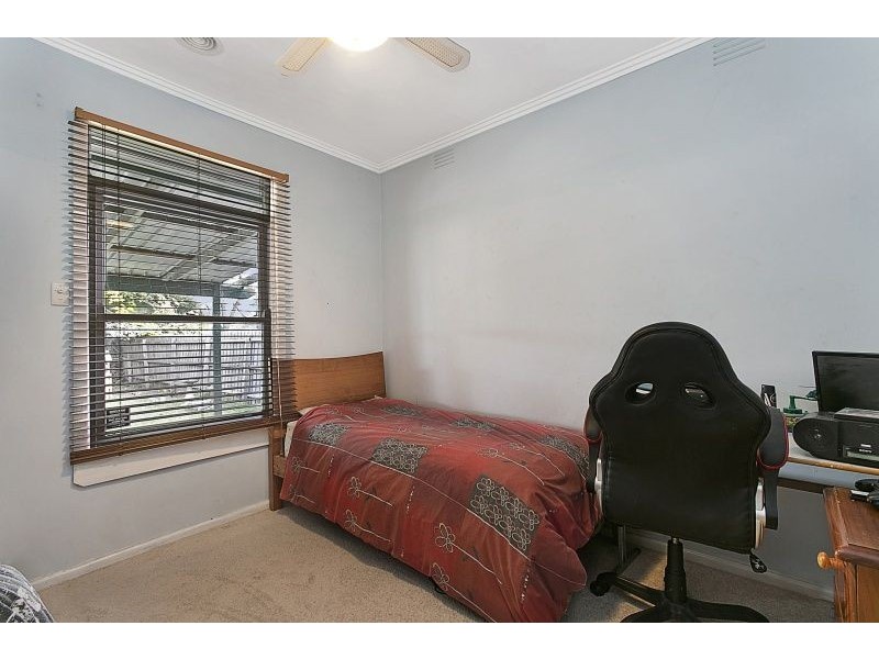 4 Marklin Street, Cranbourne VIC 3977