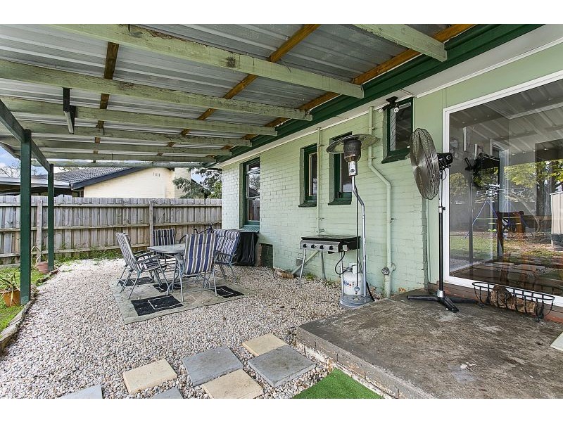 4 Marklin Street, Cranbourne VIC 3977