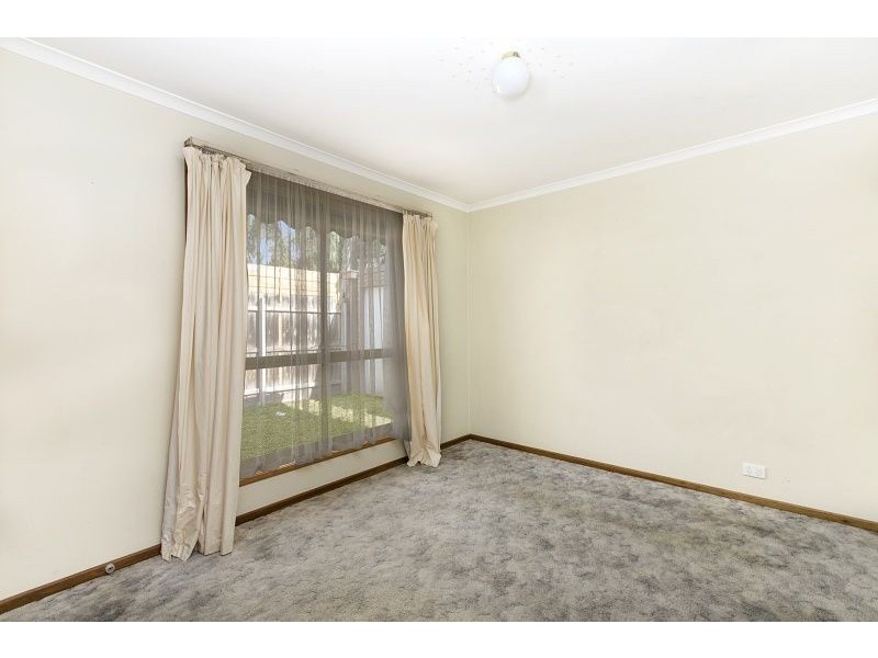 2/104 Duff Street, Cranbourne VIC 3977