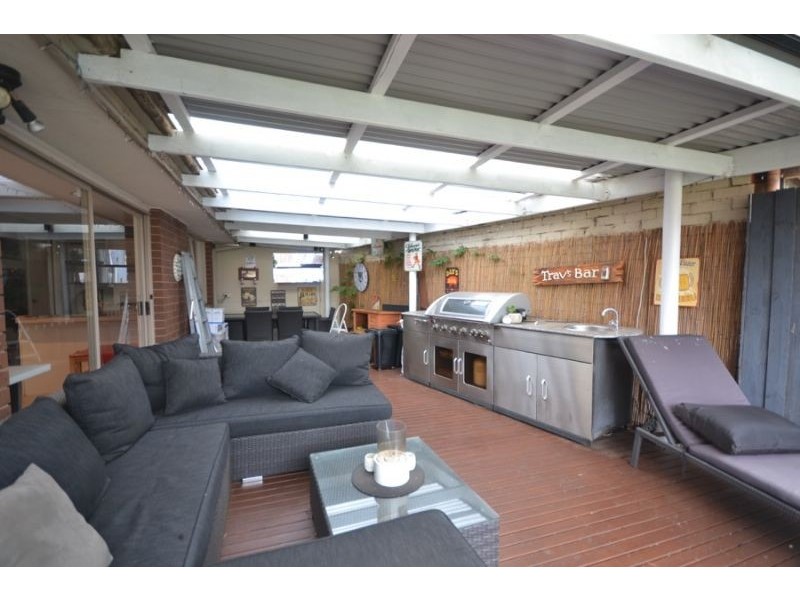 5 Deborah Court, Skye VIC 3977