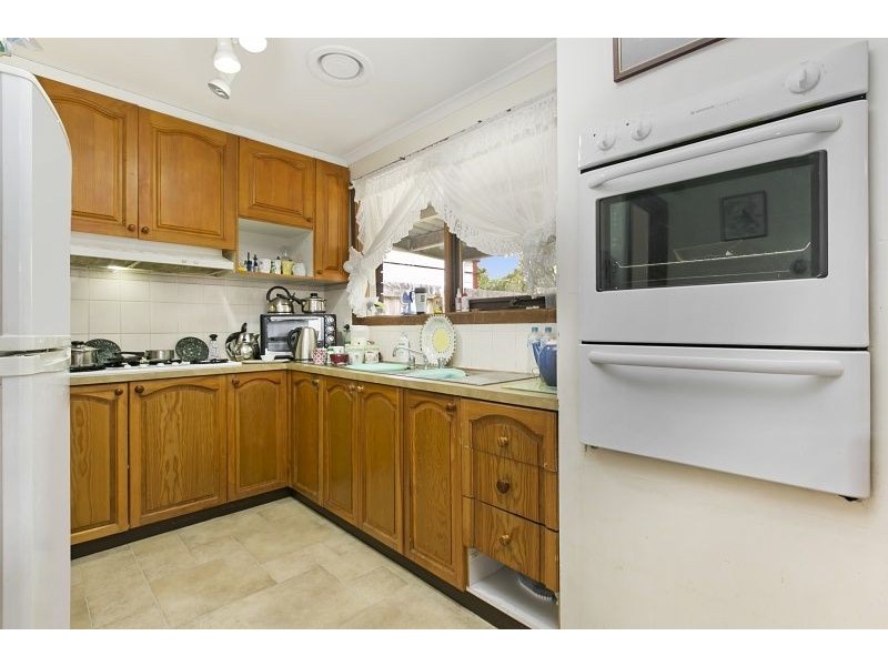 117 Gipps Crescent, Cranbourne North VIC 3977