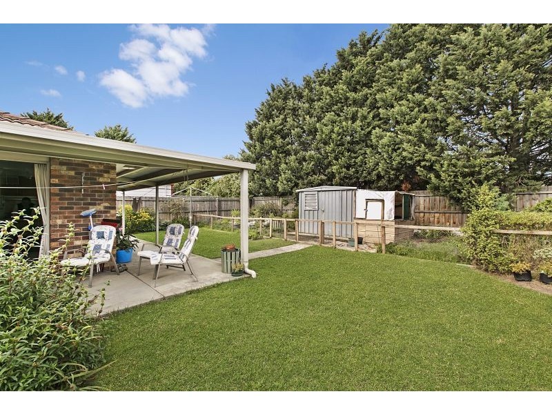 117 Gipps Crescent, Cranbourne North VIC 3977