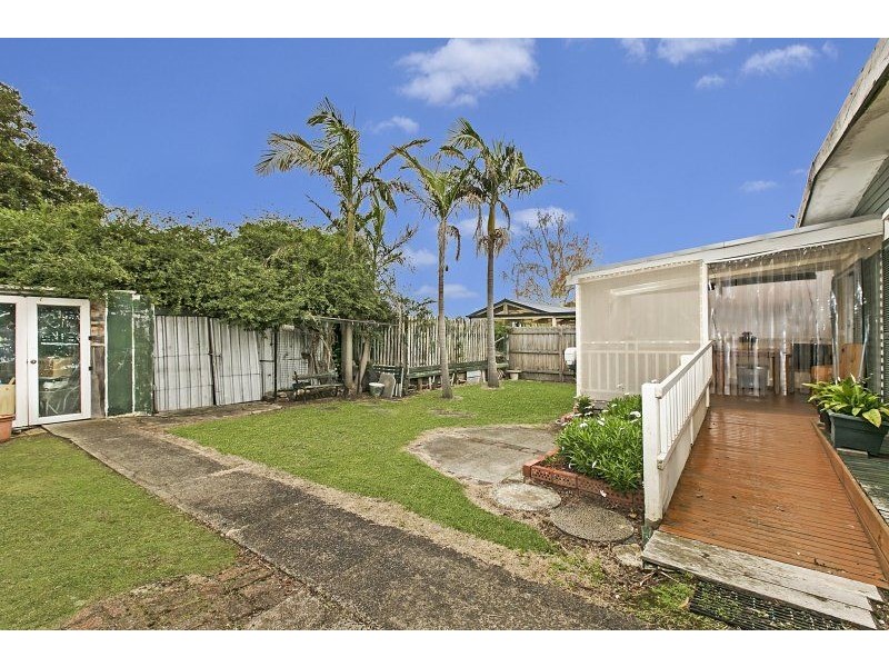 26 Evelyne Avenue, Cranbourne VIC 3977