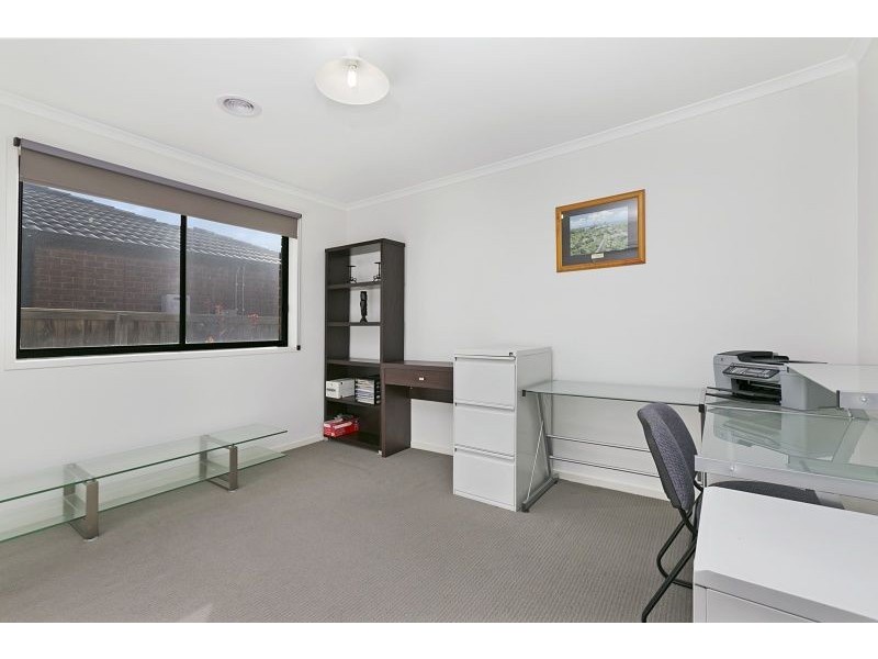 3 Cranberry Place, Cranbourne VIC 3977