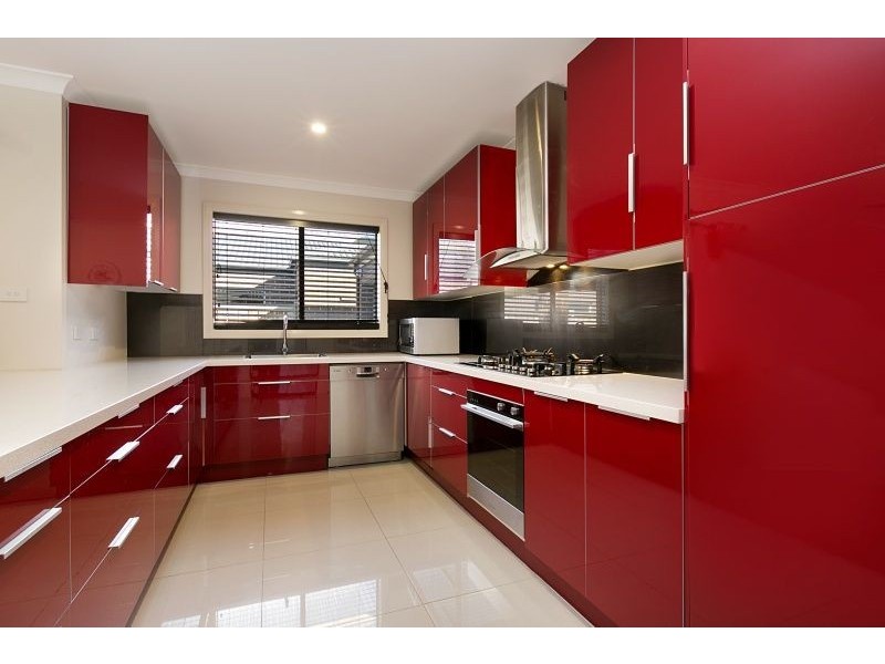 15 Elysian Place, Cranbourne West VIC 3977