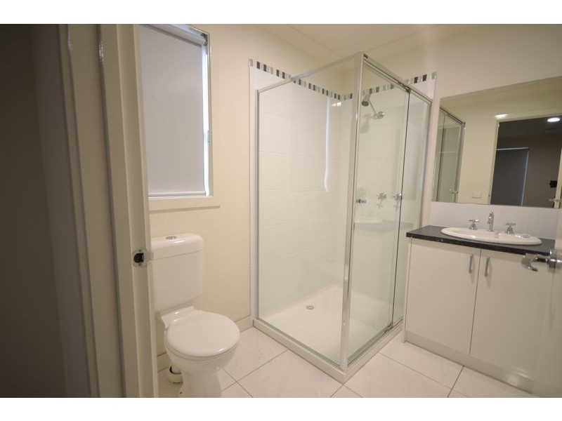 63 Villella Drive, Pakenham VIC 3810