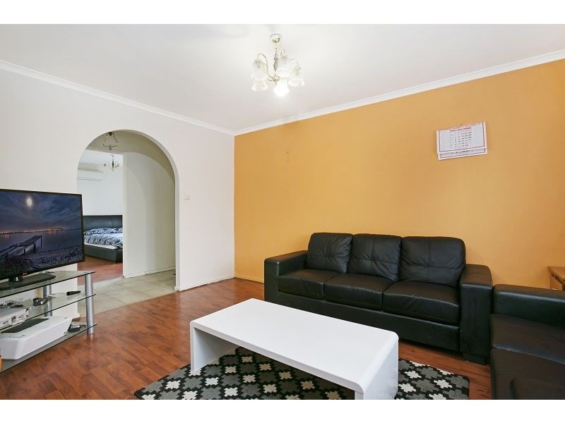 4/12-14 Fairfield Street, Cranbourne VIC 3977