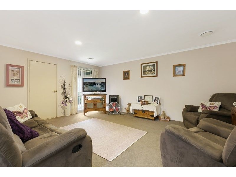 23 Comte Close, Cranbourne West VIC 3977