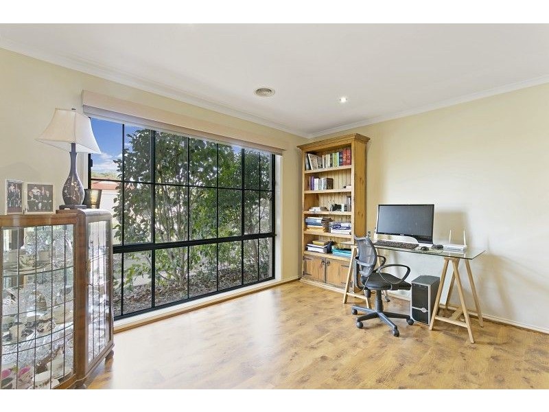 4 Ashbrook Way, Cranbourne West VIC 3977