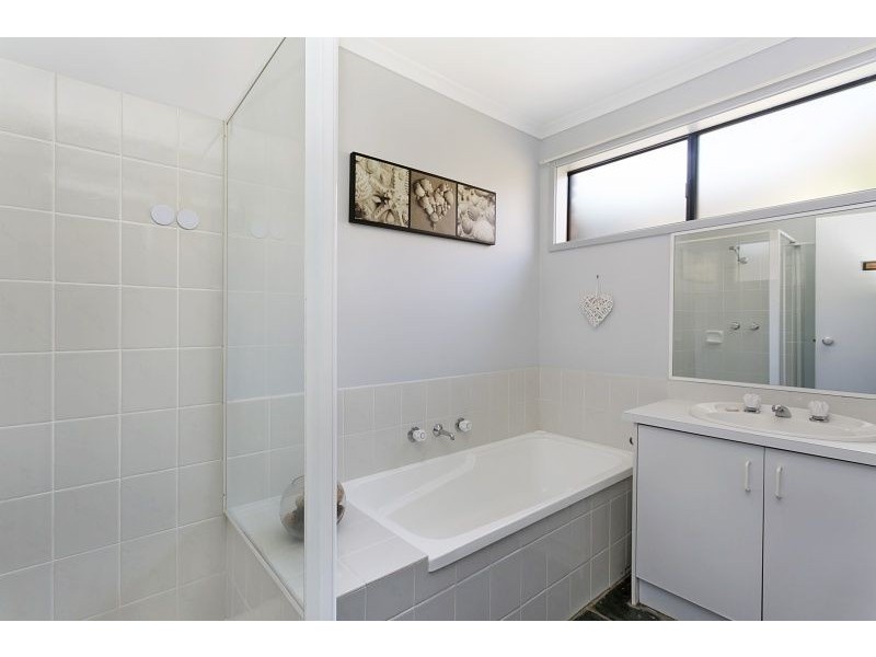 7 Julia Court, Cranbourne North VIC 3977