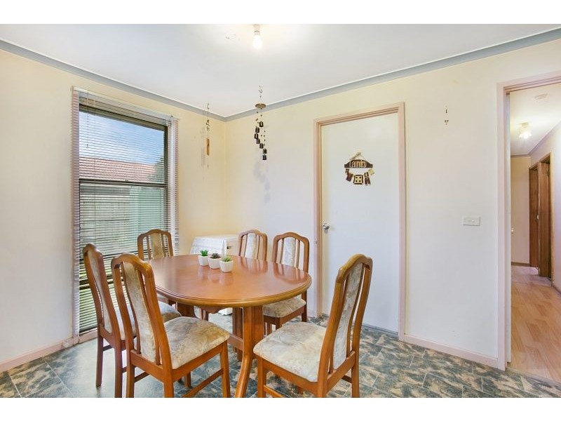 7 Wallace Road, Cranbourne VIC 3977