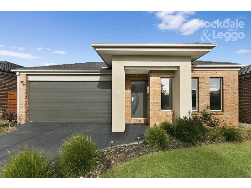14 Emu Bush Drive, Cranbourne West VIC 3977