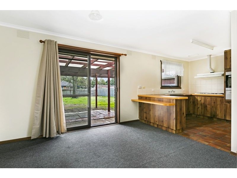 11 Phillip Court, Cranbourne North VIC 3977